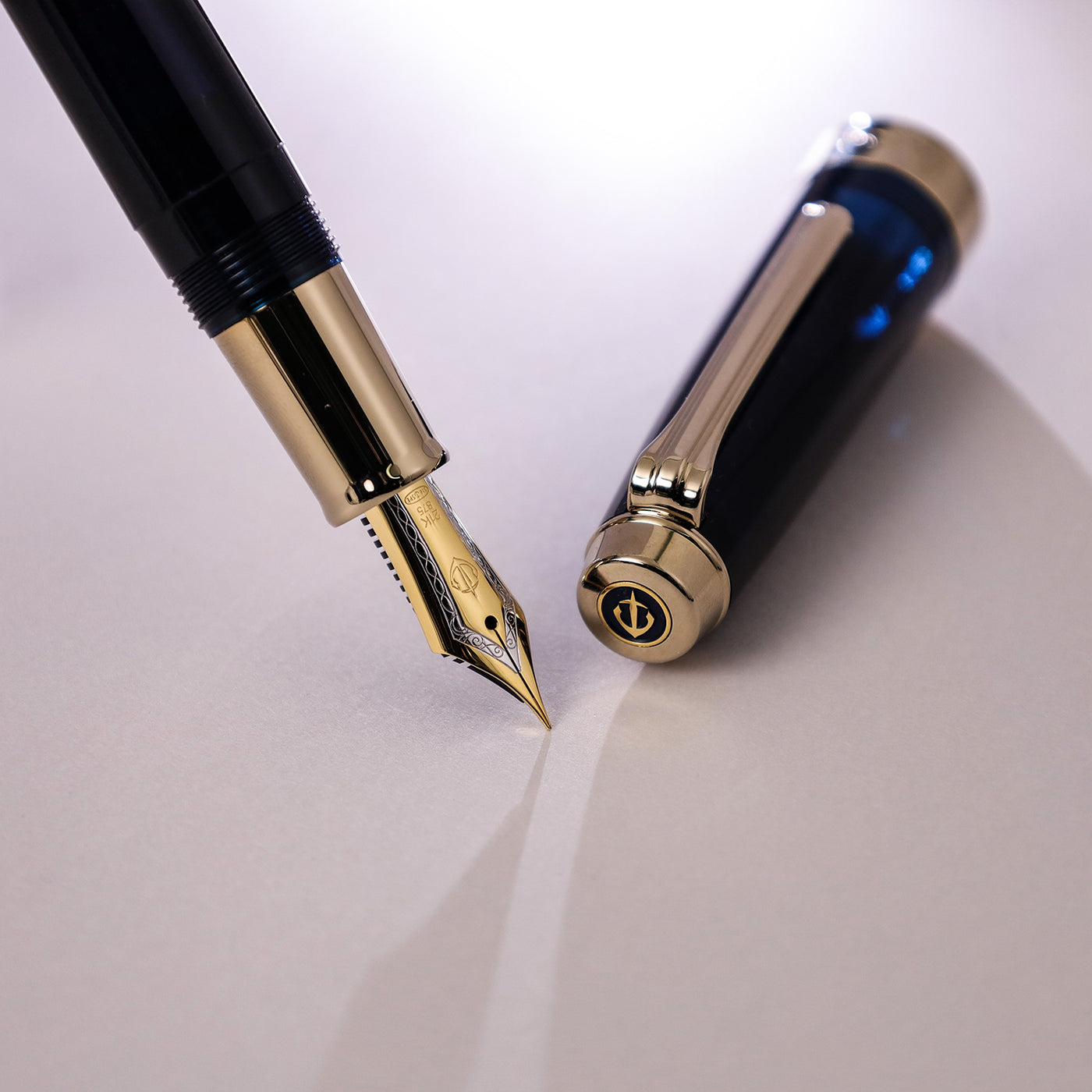 プロフェッショナルギア アンカー ゴールドトリム 万年筆 – セーラー